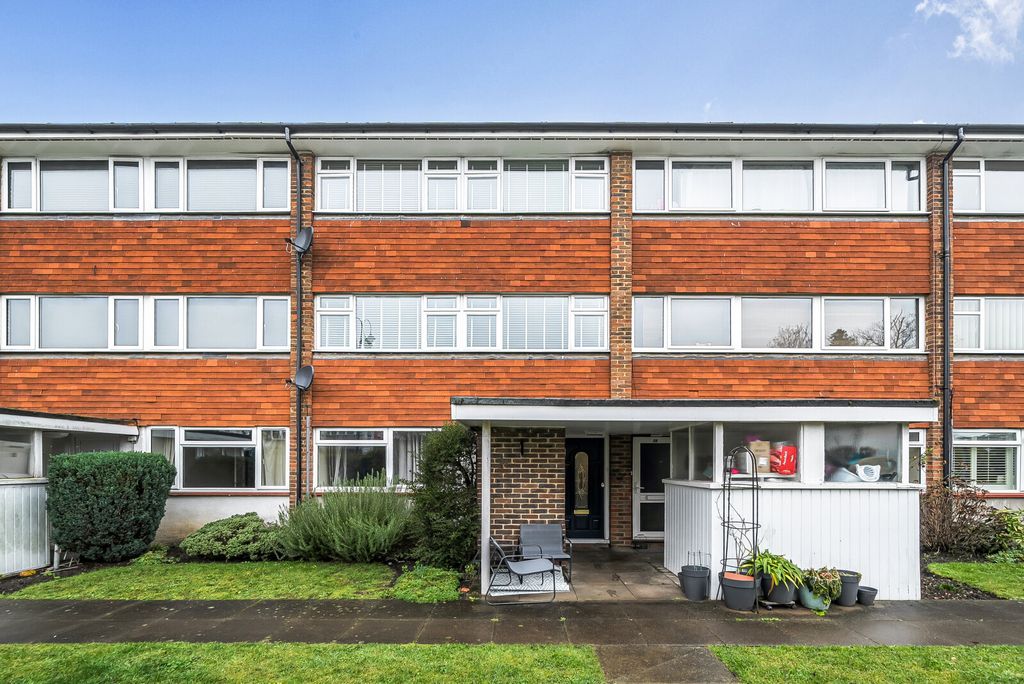 Property photo 1 of 13 1-696Ec350E8d26-1...