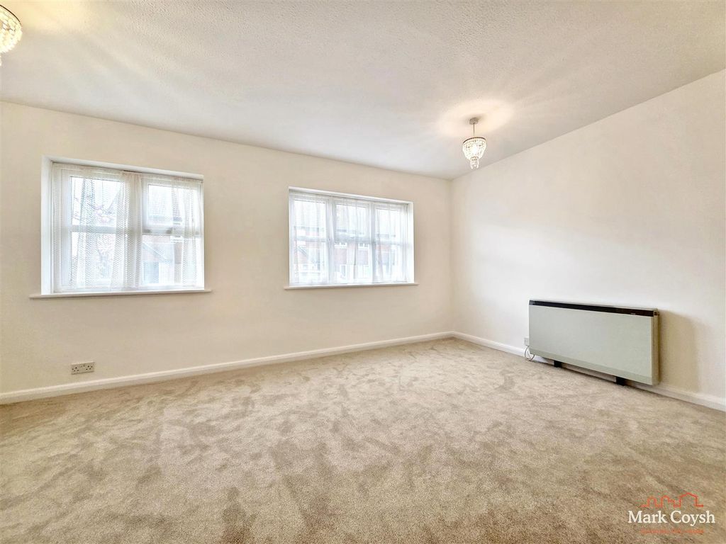 Property photo 2 of 16 20260325_155438.Jpg