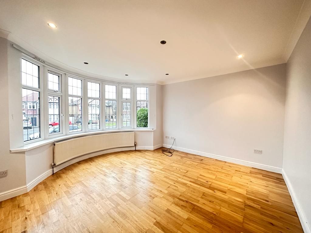 Property photo 2 of 20 Gallery