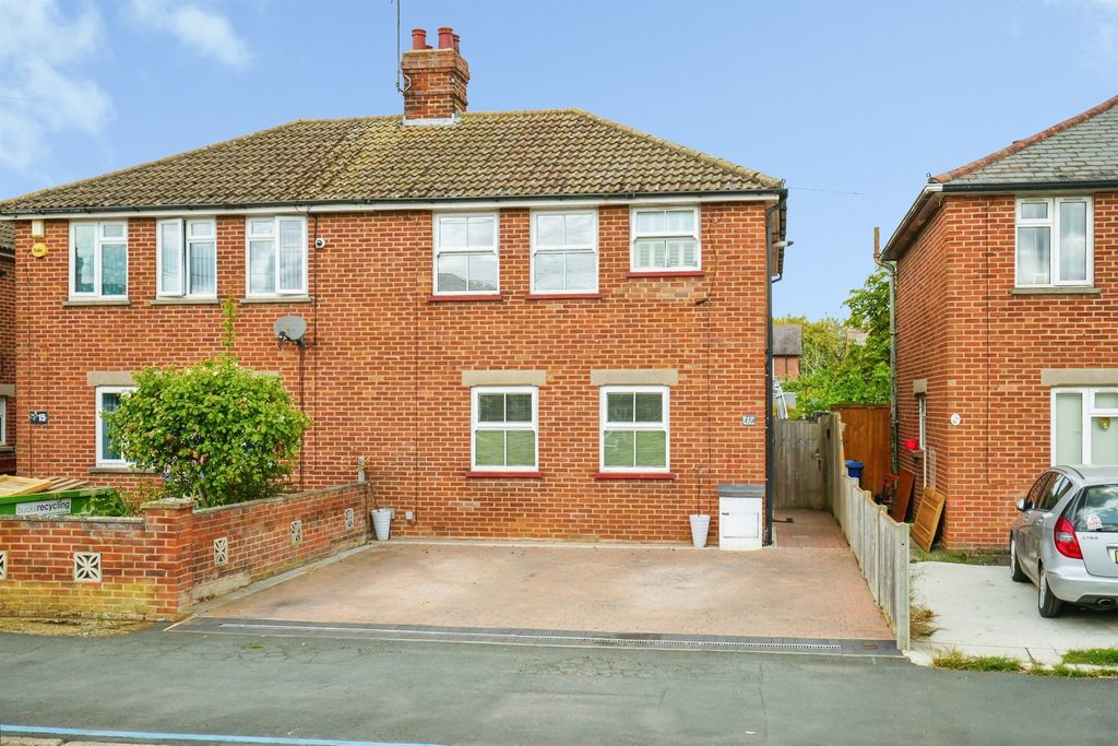 Property photo 1 of 19