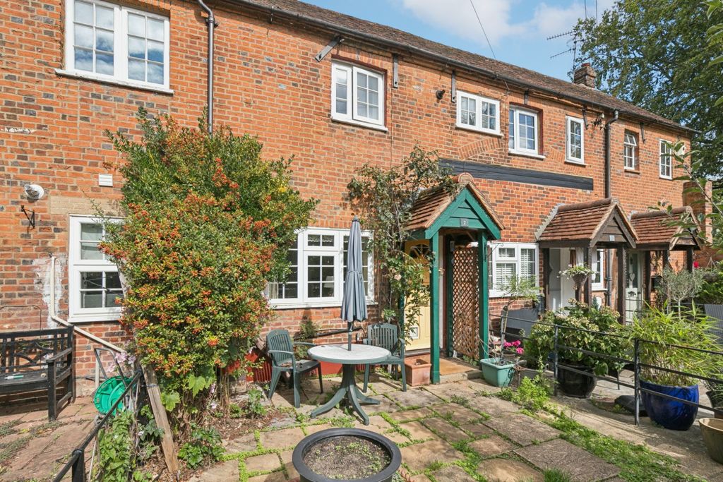 Property photo 1 of 19 5268181