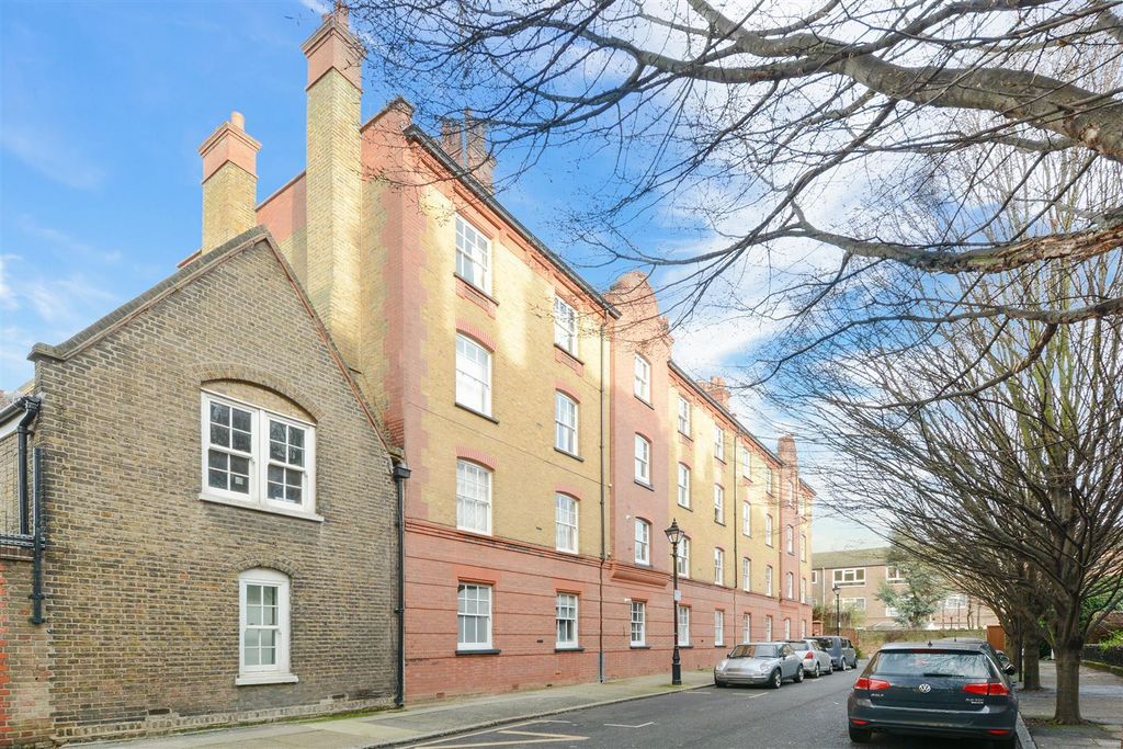 Property photo 1 of 13 Shepton Houses