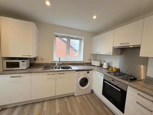 Property photo 3 of 13 Image