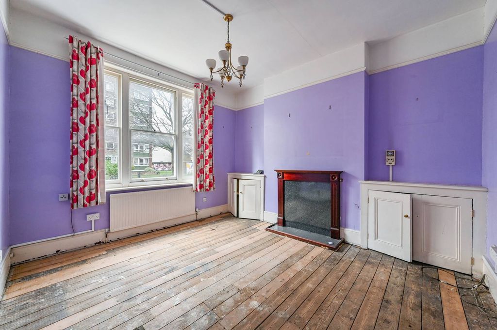 Property photo 2 of 5