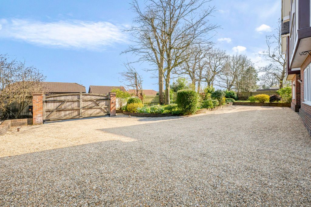 Additional image 14 of 6 bed detached house for salePark Road, Heathfield TN21