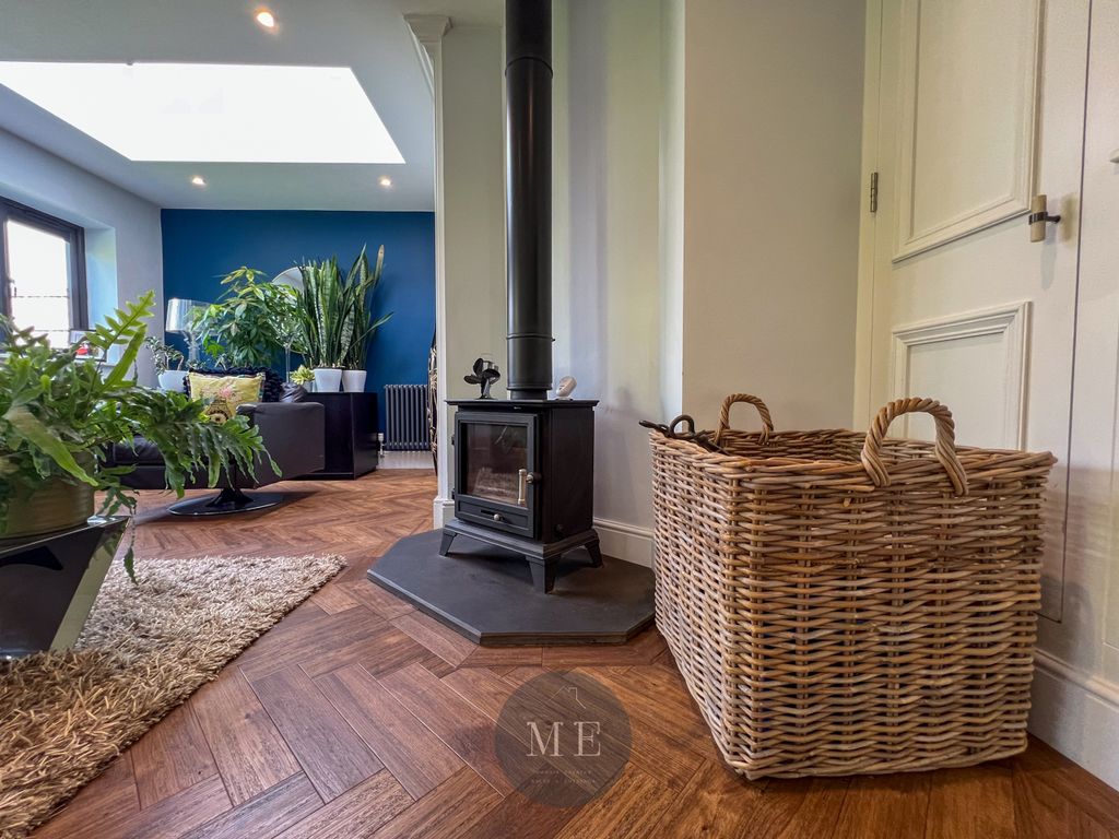 Property photo 3 of 38 Img_5731