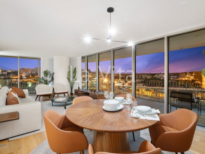 Property photo 3 of 48