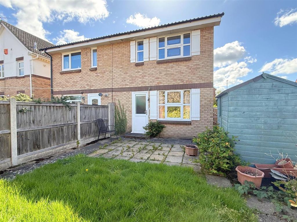 Property photo 2 of 12