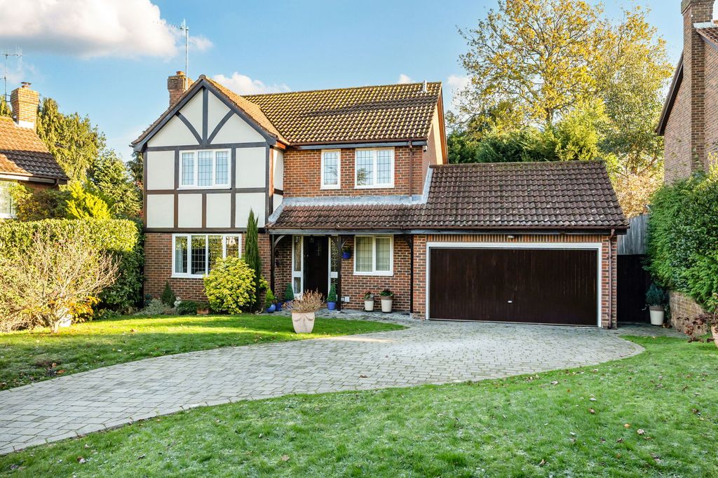 Property photo 1 of 30