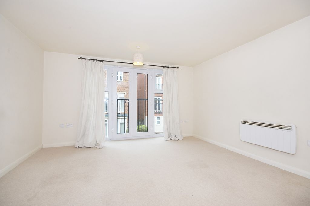 Property photo 2 of 7 Image (106)