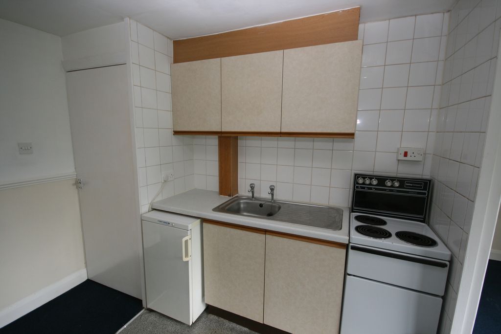 Property photo 2 of 4