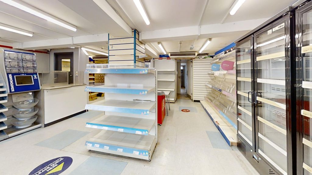 Property photo 2 of 12 Shop-And-One-Bed-Flat-Straits-Portland-Dorset-UK-Other