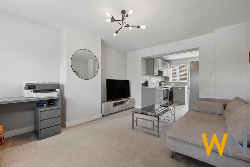 Property photo 3 of 19 Photo 10