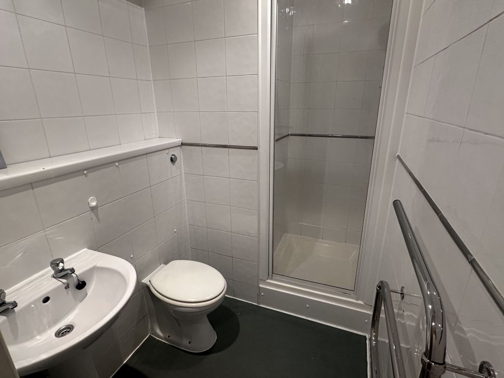 Property photo 3 of 3 Bathroom