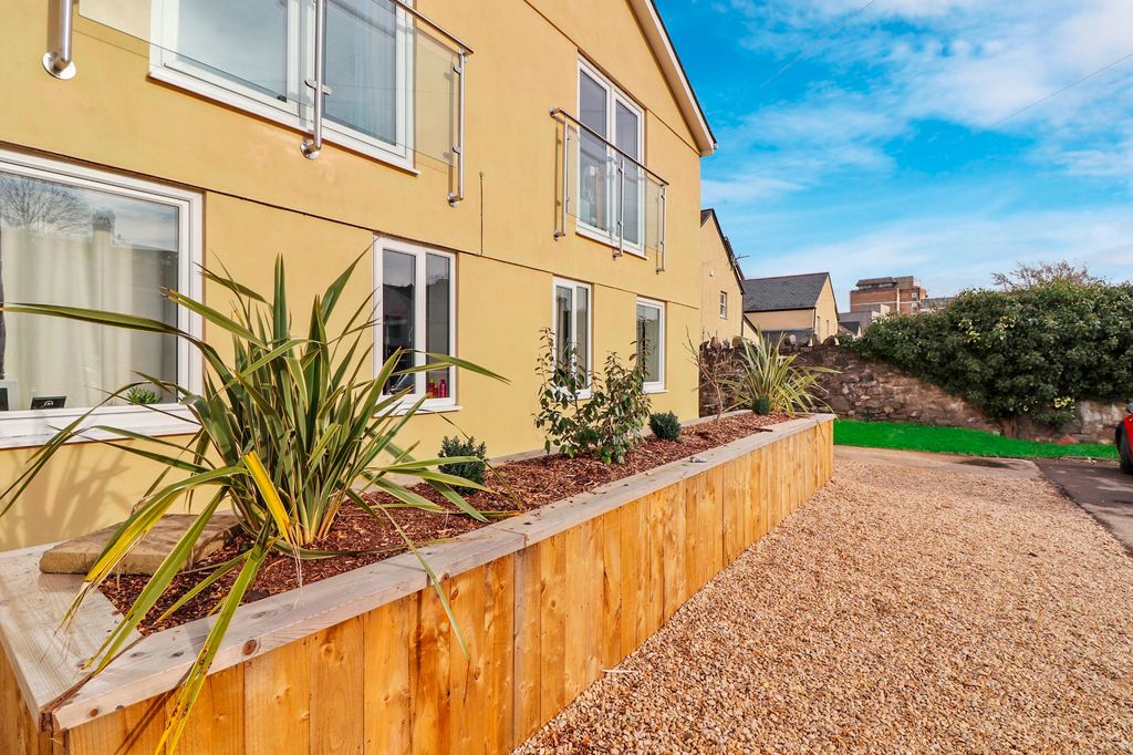 Property photo 2 of 9 Image Of Property