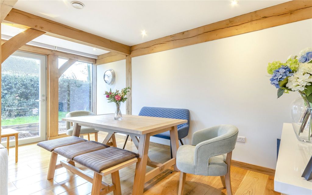 Property photo 3 of 25 Dining Area