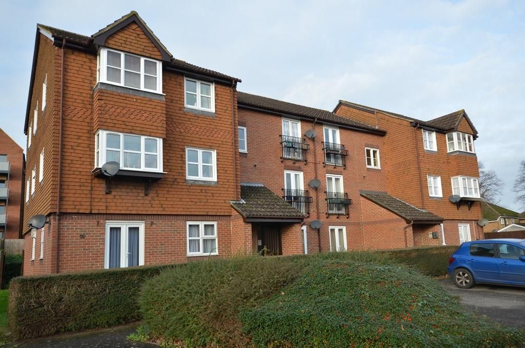 Property photo 1 of 8 External