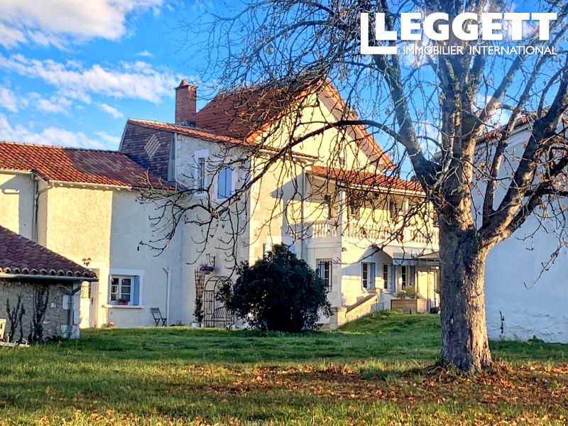 Property photo 3 of 10