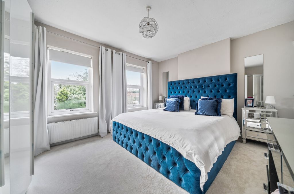 Property photo 3 of 16 1410325-17-6989B6...