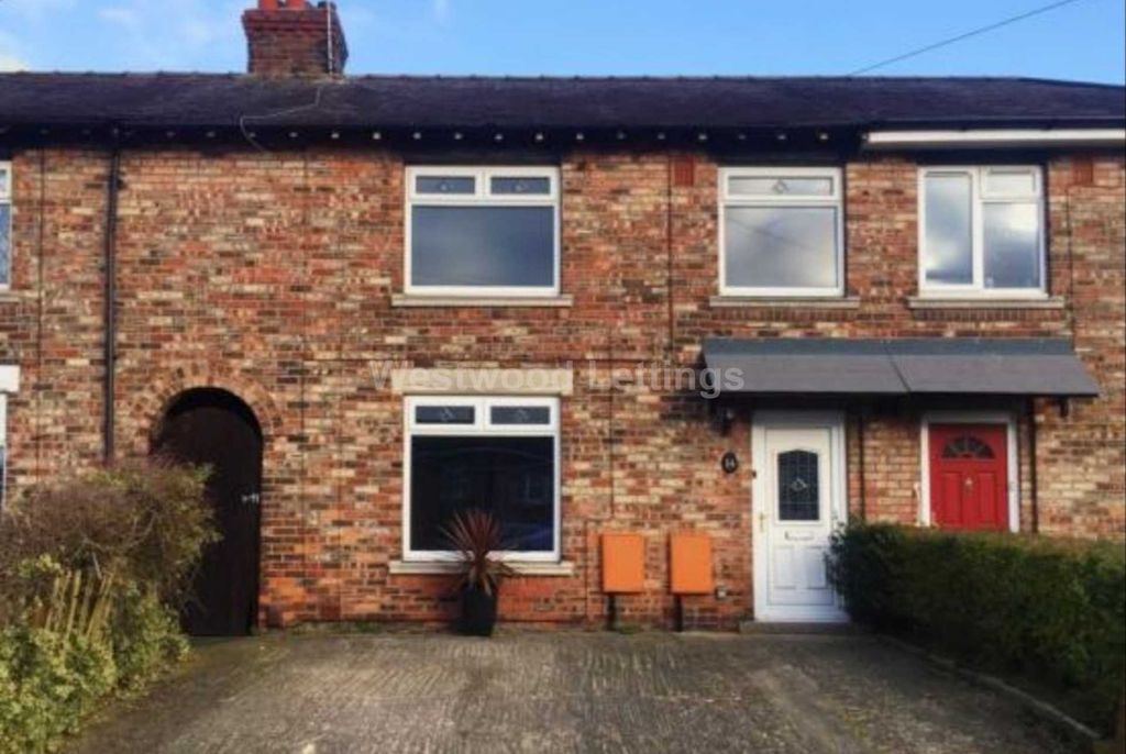 Property photo 2 of 11
