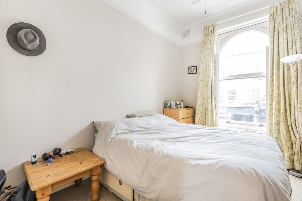 Property photo 3 of 6 646666 (3)