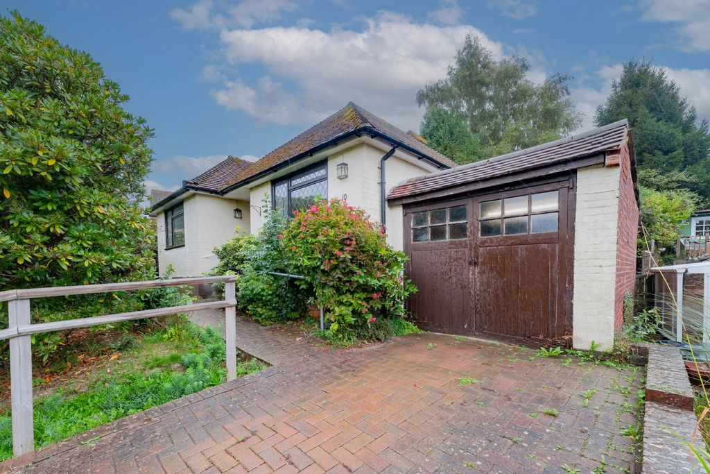 Property photo 1 of 13