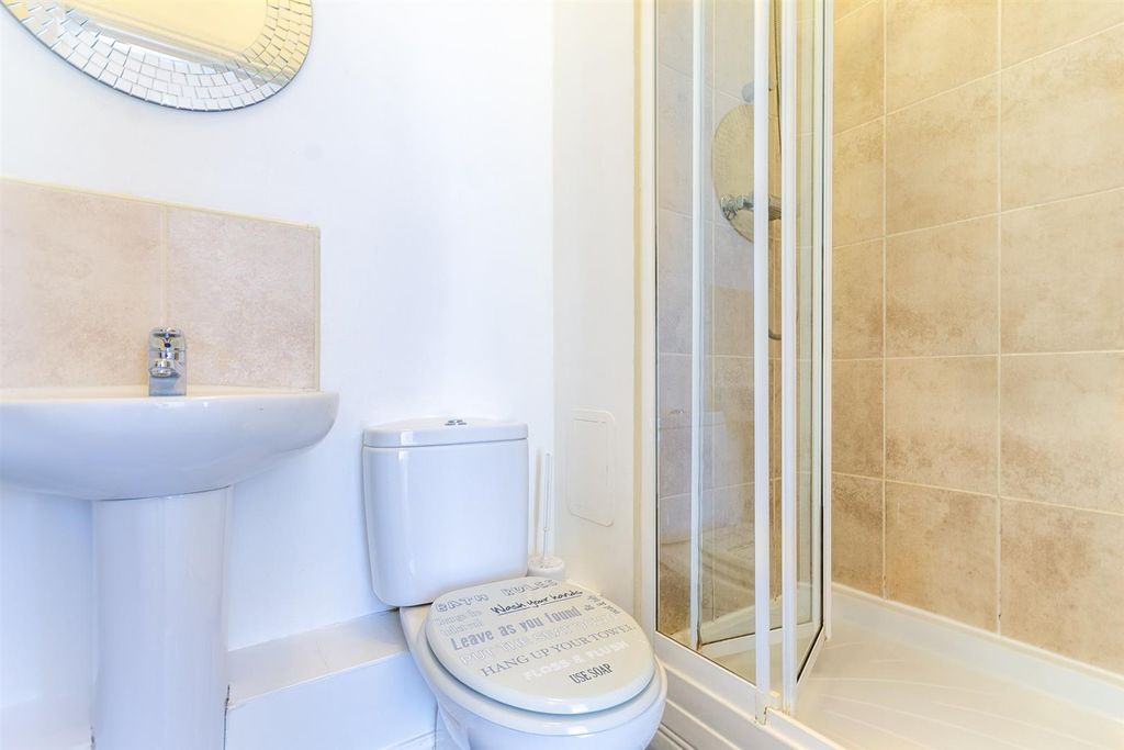 Property photo 3 of 4 Img_9222-Hdr.Jpg