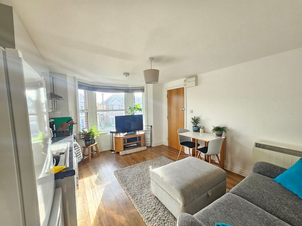 Property photo 2 of 9 Living Room