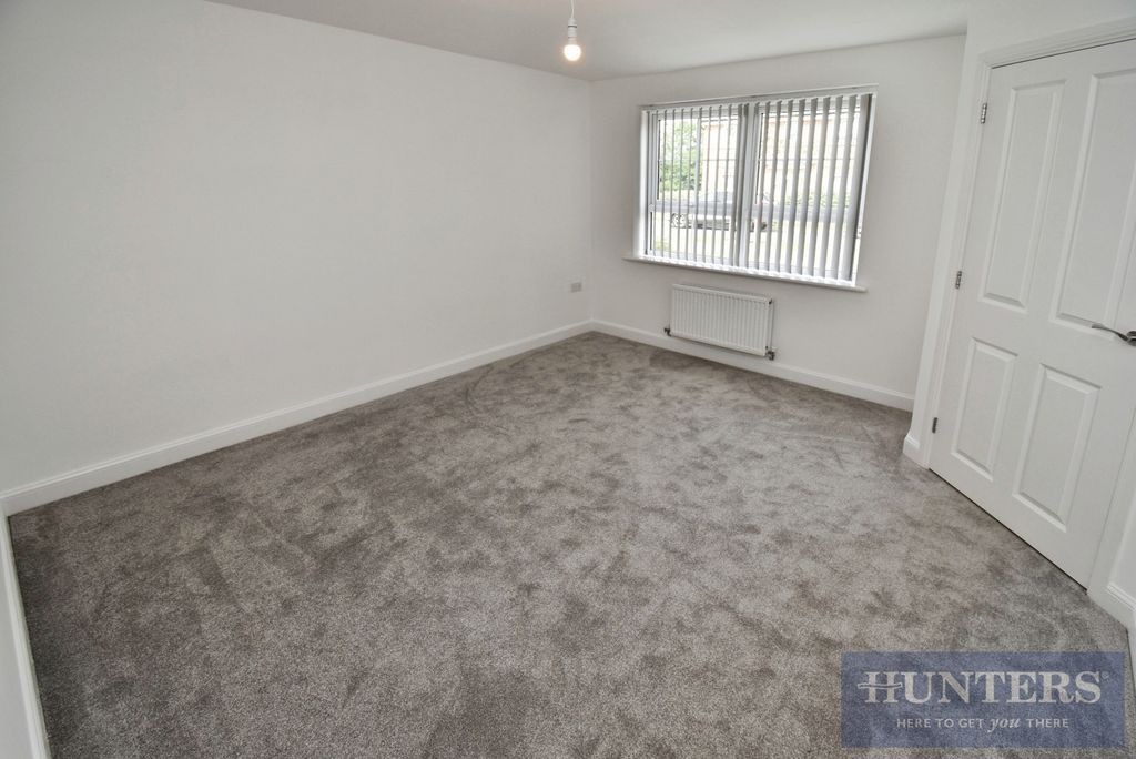 Property photo 2 of 13 Living Room