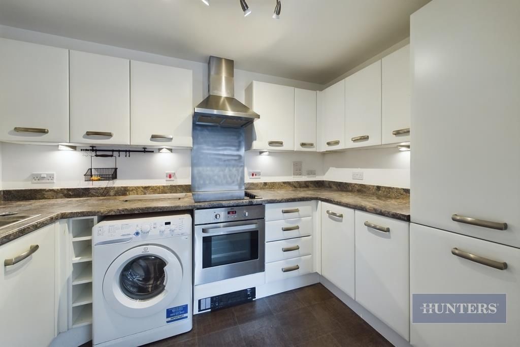 Property photo 3 of 14 Cam01635G0-Pr0296-Still004.Jpg