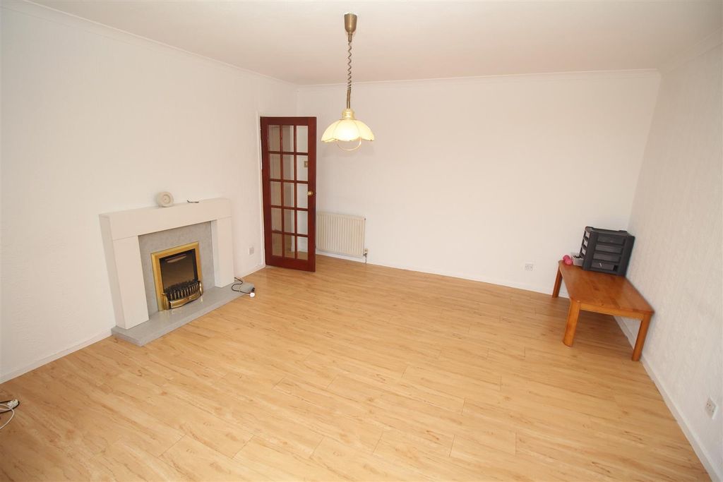 Additional image 4 of 2 bed flat for saleBridgend Avenue, Port Glasgow PA14