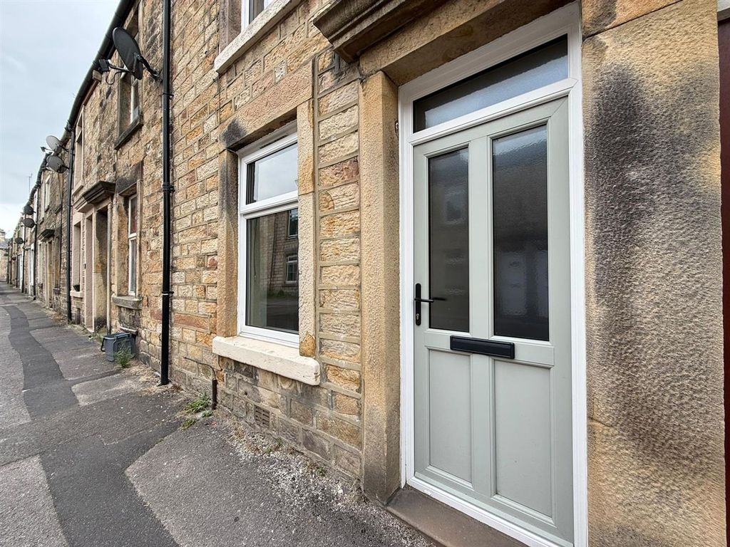 Property photo 1 of 14 Welcome To Garnet Street