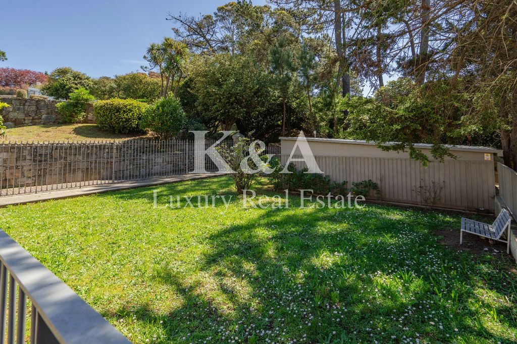 Property photo 2 of 22