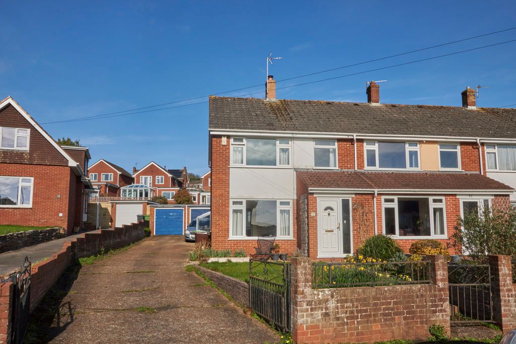 Property photo 1 of 18 Front