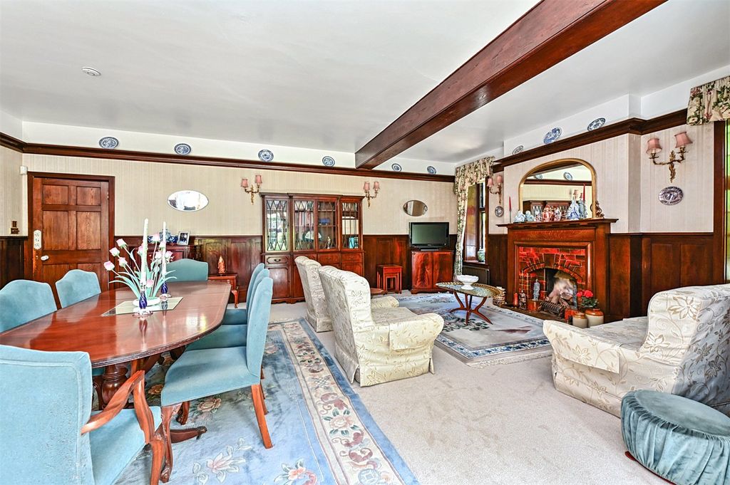 Property photo 3 of 13 Living Room