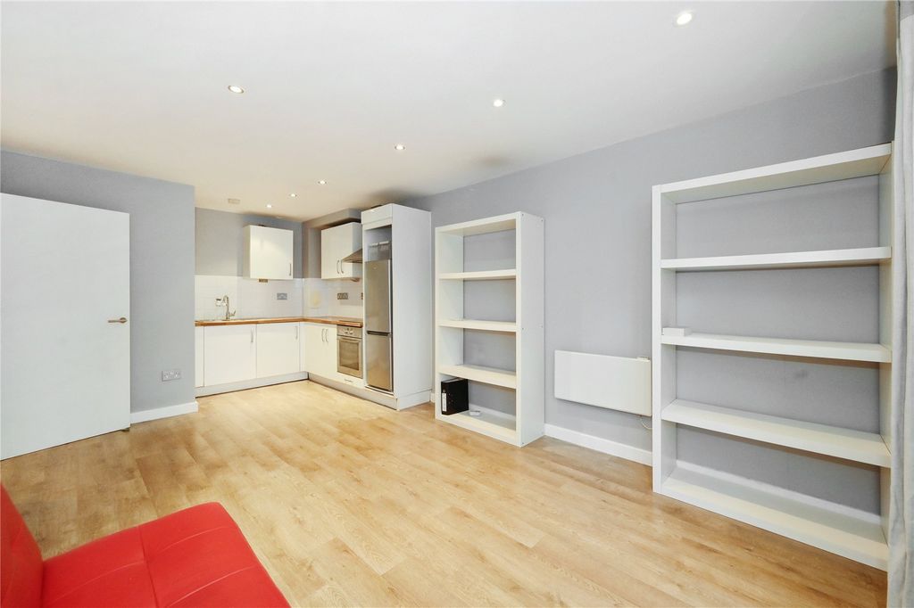 Property photo 2 of 11 Picture No. 07