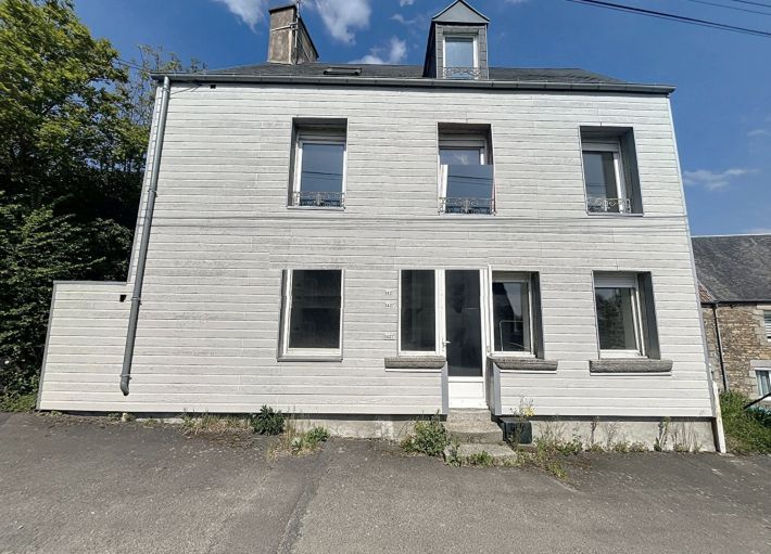 Property photo 1 of 13