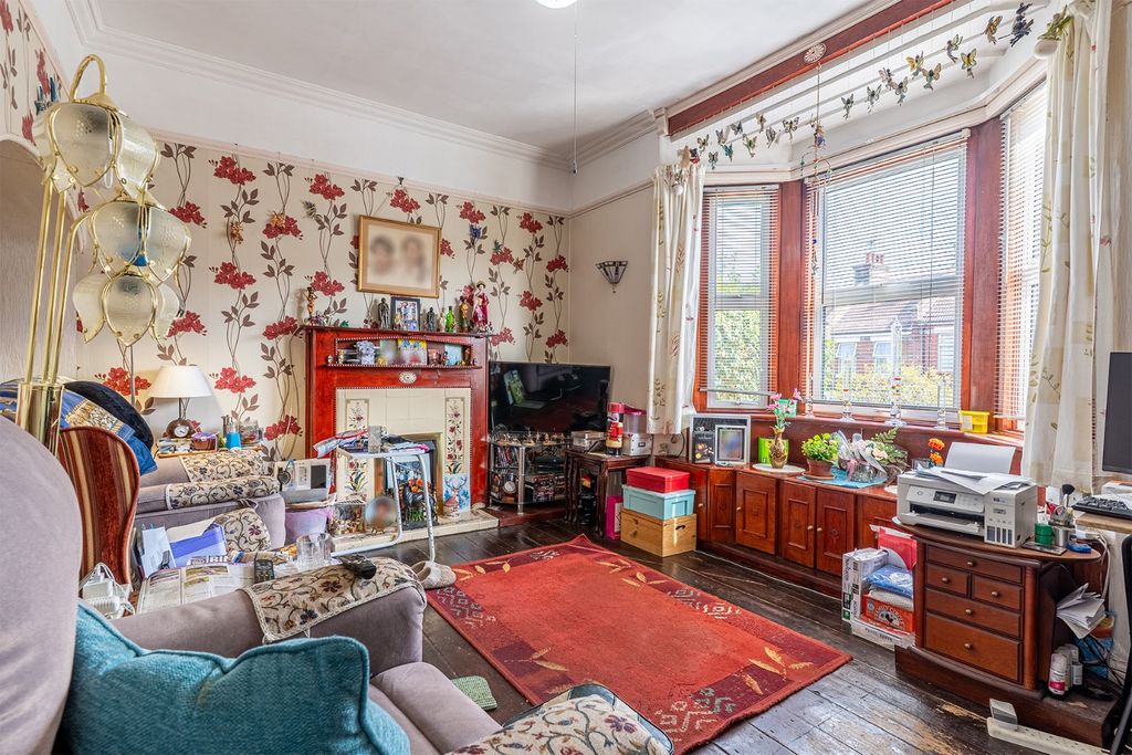 Property photo 3 of 24 5282233