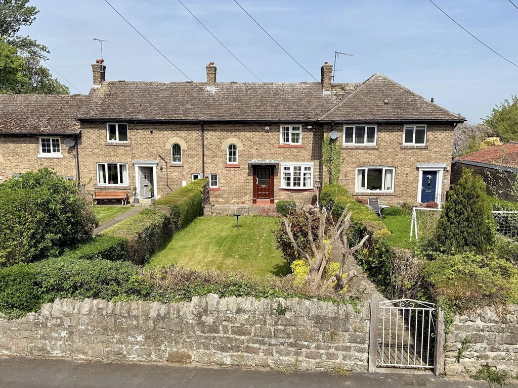 Property photo 1 of 33