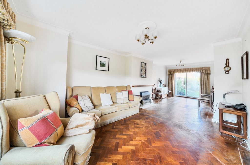 Property photo 2 of 16 Picture 2