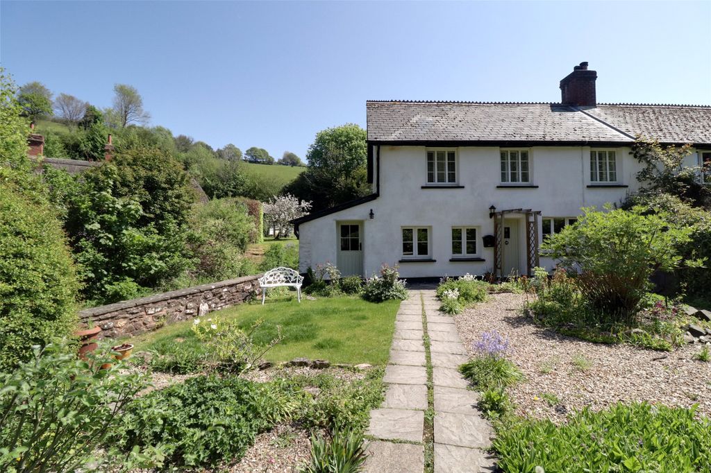 Property photo 1 of 17 1 - Picture No. 24