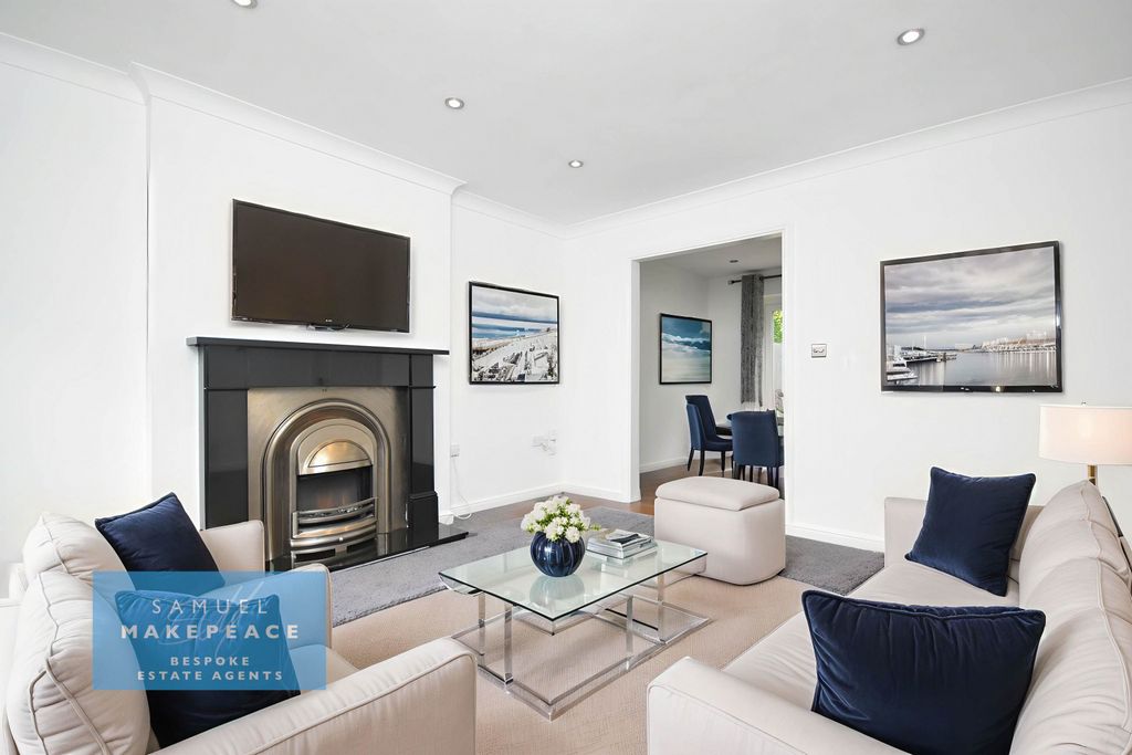 Property photo 2 of 37 Gallery