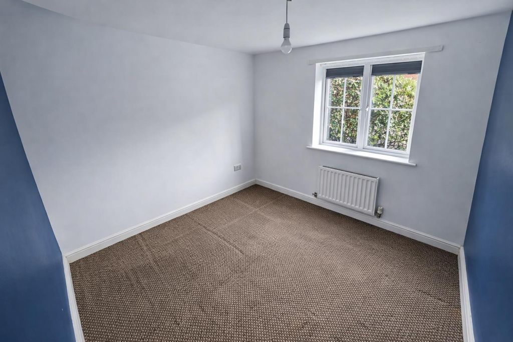 Property photo 3 of 10 14E2Ff57-6d30-4A52-A772-Fcbe6Df44E2E.Png