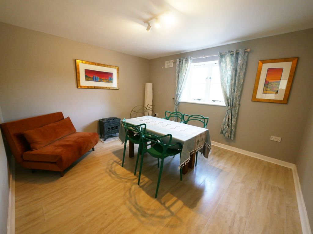 Property photo 3 of 13 Dining Room
