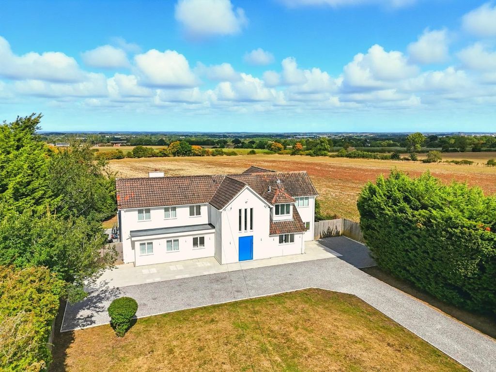 Property photo 1 of 43