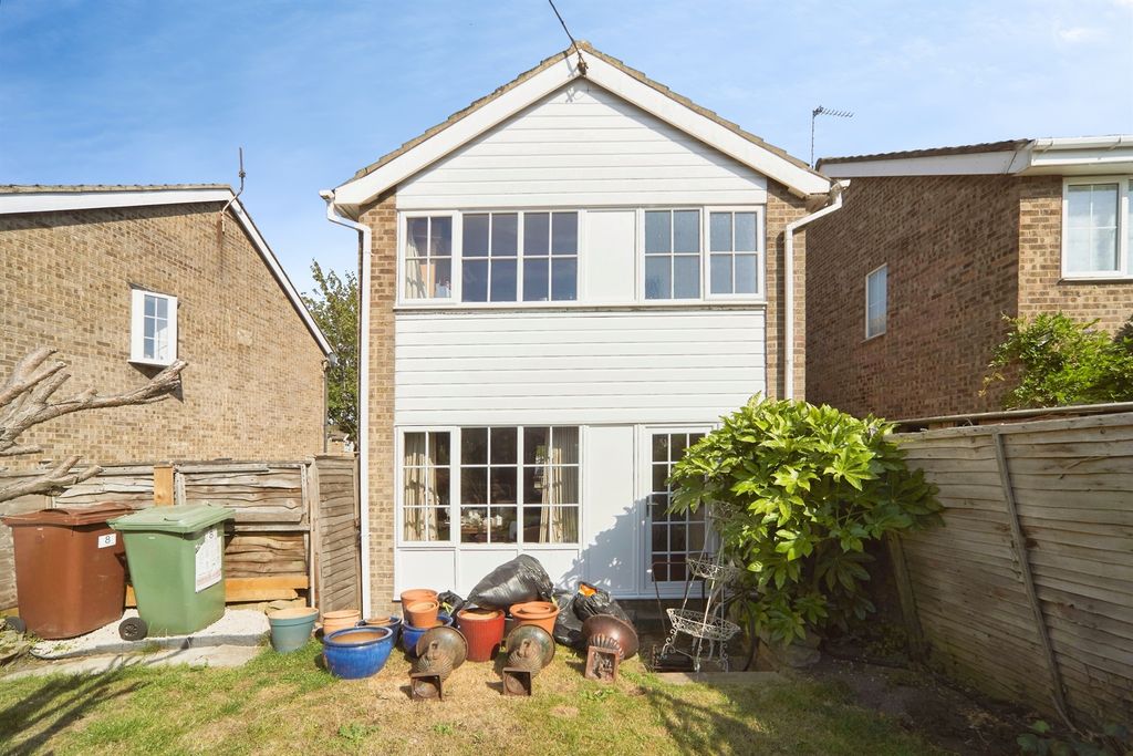 Property photo 2 of 15