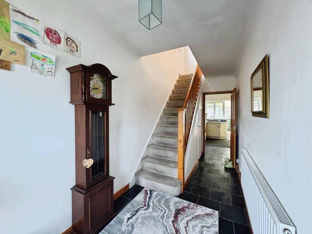 Property photo 3 of 31 4577146