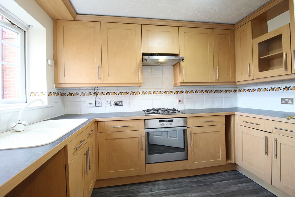 Property photo 3 of 15 Gallery