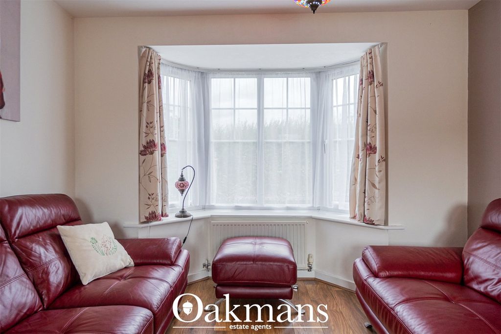 Property photo 3 of 41 Picture No. 37