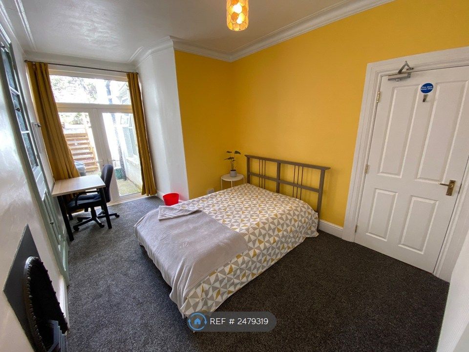Property photo 1 of 20 Room 2 (Double)